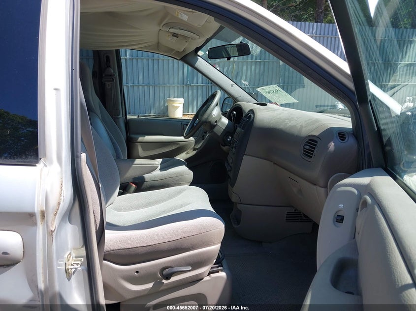 2003 Chrysler Voyager Lx VIN: 1C4GJ45393B118420 Lot: 45652007