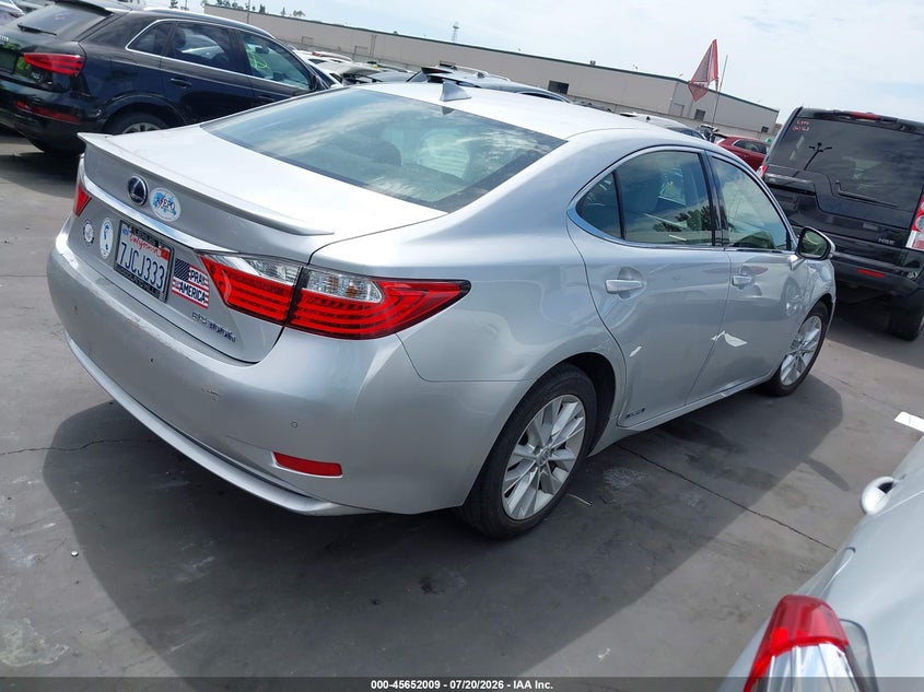 Vin: jthbw1gg0f2083022, lot: 46150564, lexus es 300h 20154