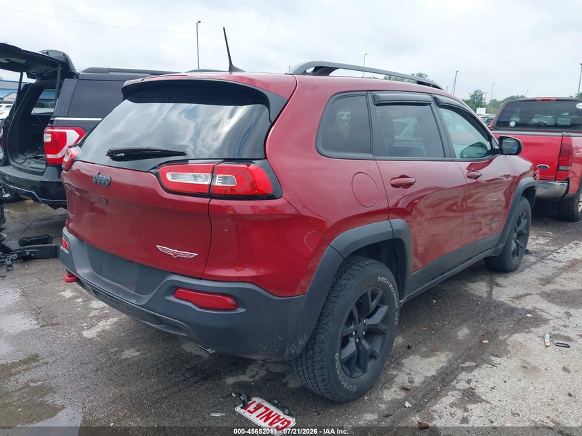 2017 JEEP CHEROKEE auction photo 4