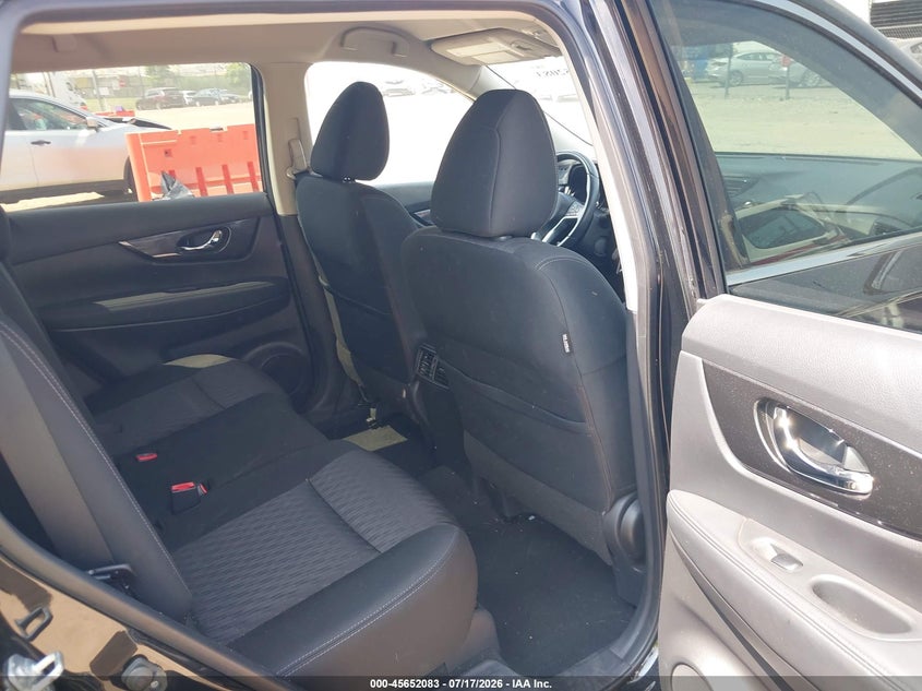2018 NISSAN ROGUE auction photo 8