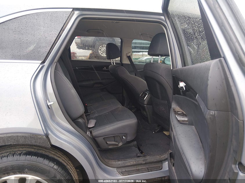 2020 Kia Sorento 2.4L L VIN: 5XYPG4A35LG664643 Lot: 45652103