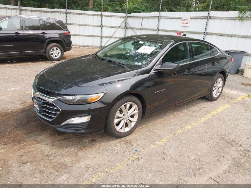 2020 Chevrolet Malibu, Удар ззаду, IAAI, VIN 1G1ZD5ST4LF089274 — фото 2