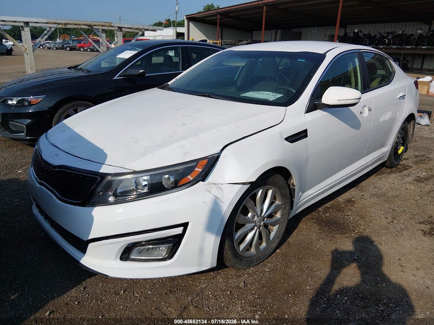 2015 Kia Optima Lx 5XXGM4A70FG459607 photo 1