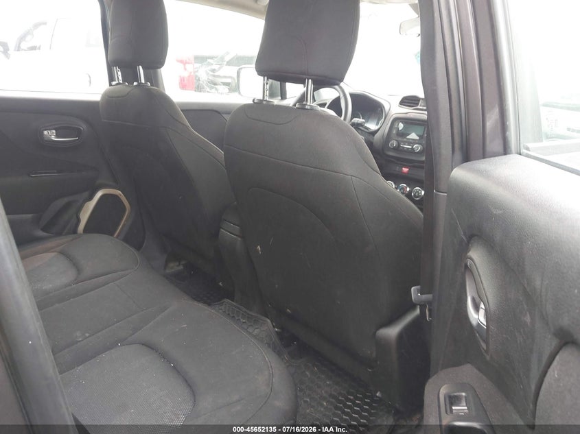 2017 JEEP RENEGADE auction photo 8