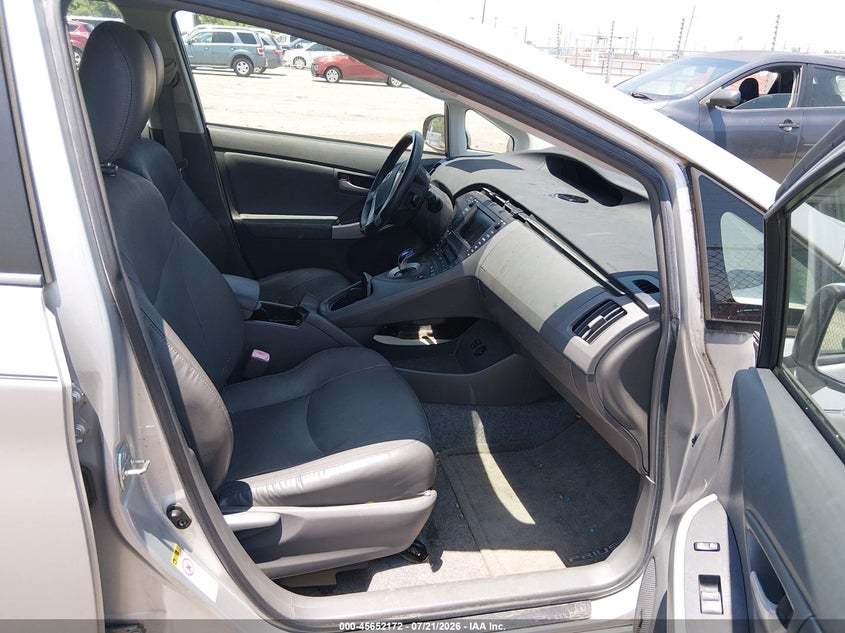 2010 TOYOTA PRIUS auction photo 5