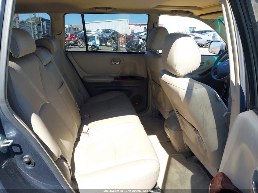2006 TOYOTA HIGHLANDER auction photo 8