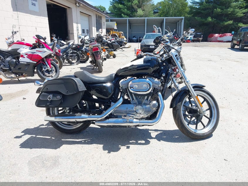 2015 Harley-Davidson Xl883 Superlow VIN: 1HD4CR21XFC438226 Lot: 45652209