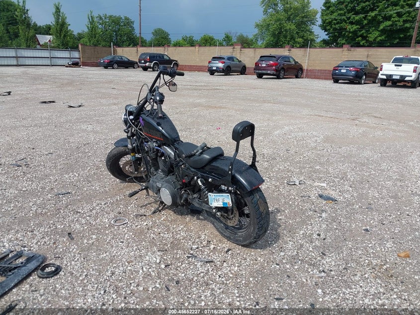 HARLEY-DAVIDSON XL1200 2014