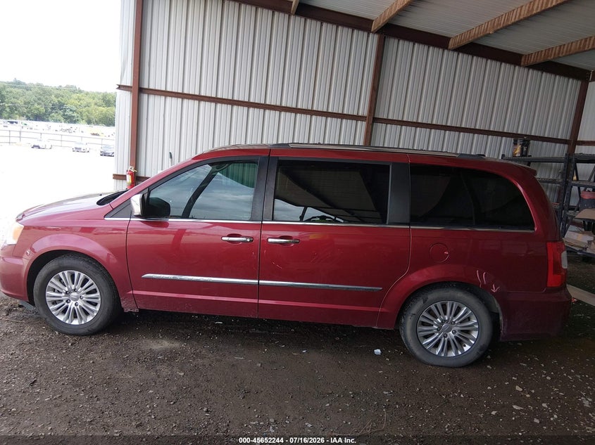 2014 Chrysler Town & Country Limited VIN: 2C4RC1GG1ER204133 Lot: 45652244