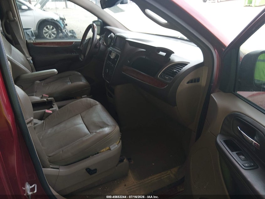 2014 Chrysler Town & Country Limited VIN: 2C4RC1GG1ER204133 Lot: 45652244