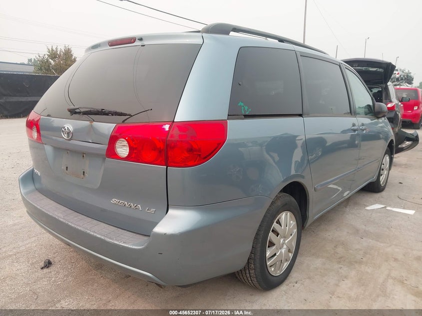 2006 TOYOTA SIENNA auction photo 4