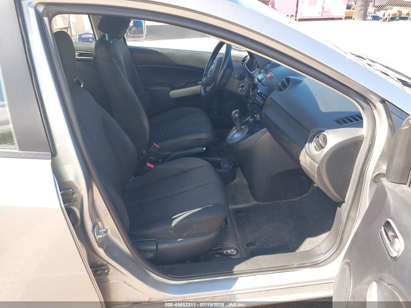2012 MAZDA MAZDA2 auction photo 5