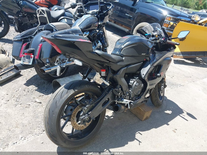 2025 YAMAHA YZFR7 auction photo 4
