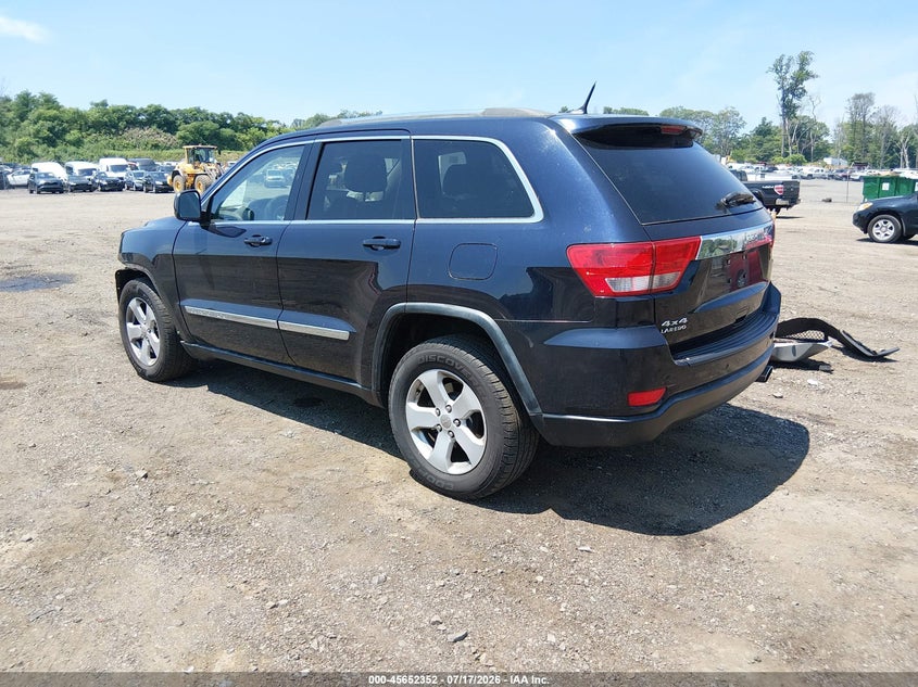 Vin: 1j4rr4gg8bc522412, lot: 46150907, jeep grand cherokee laredo 20113