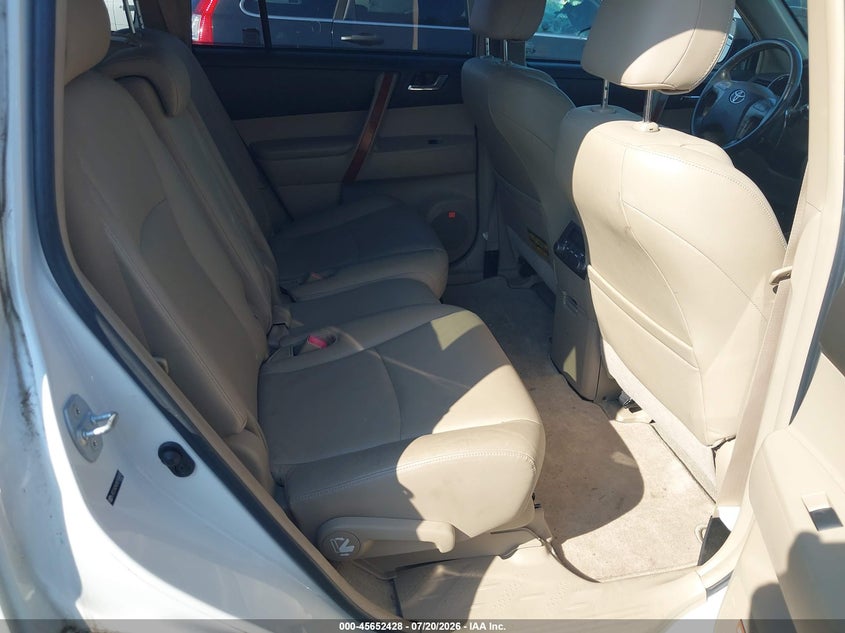 2008 TOYOTA HIGHLANDER auction photo 8