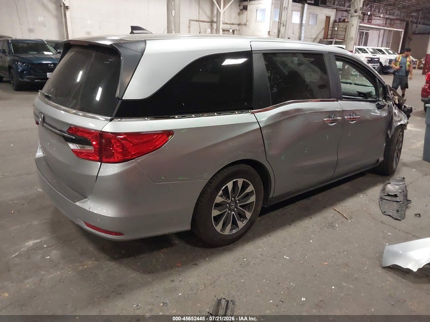 2023 HONDA ODYSSEY auction photo 4