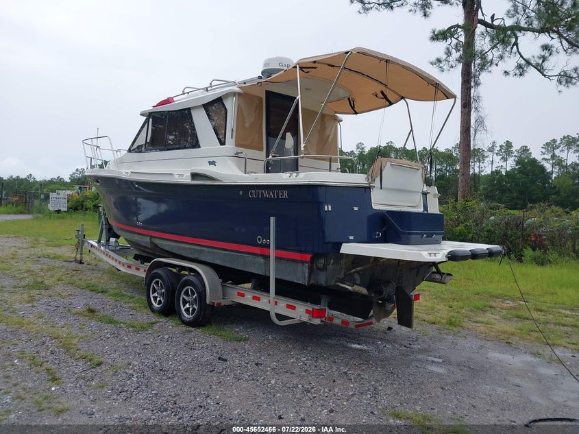 2016 CUTWATER 26' auction photo 3