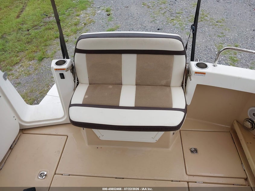 2016 CUTWATER 26' auction photo 8