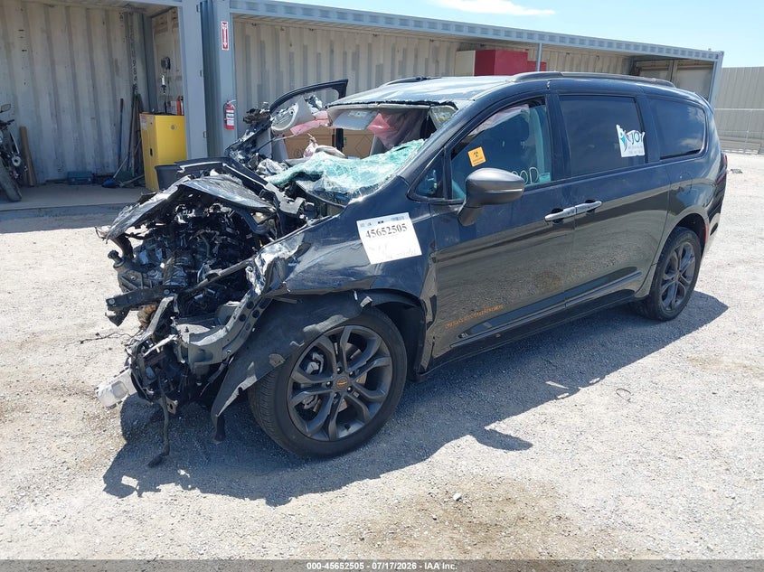 2023 Chrysler Pacifica Touring L Awd VIN: 2C4RC3BG9PR585476 Lot: 45652505