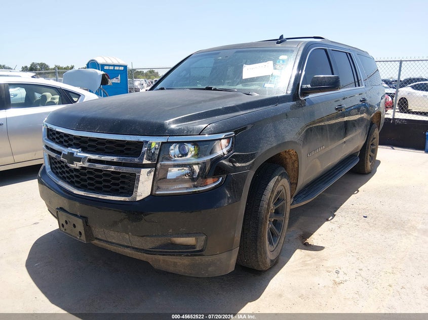 2017 CHEVROLET SUBURBAN auction photo 2