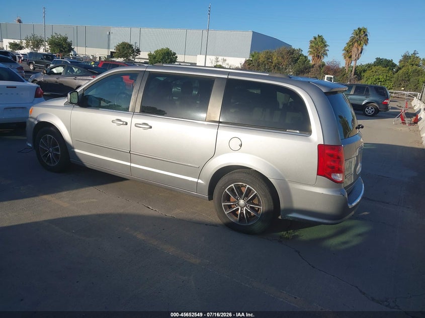 2017 DODGE GRAND CARAVAN auction photo 3