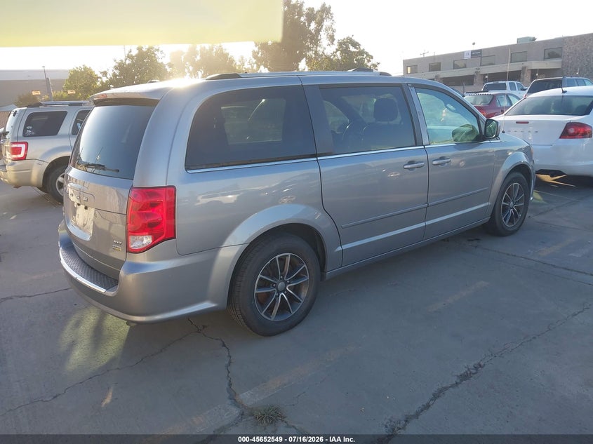 2017 DODGE GRAND CARAVAN auction photo 4