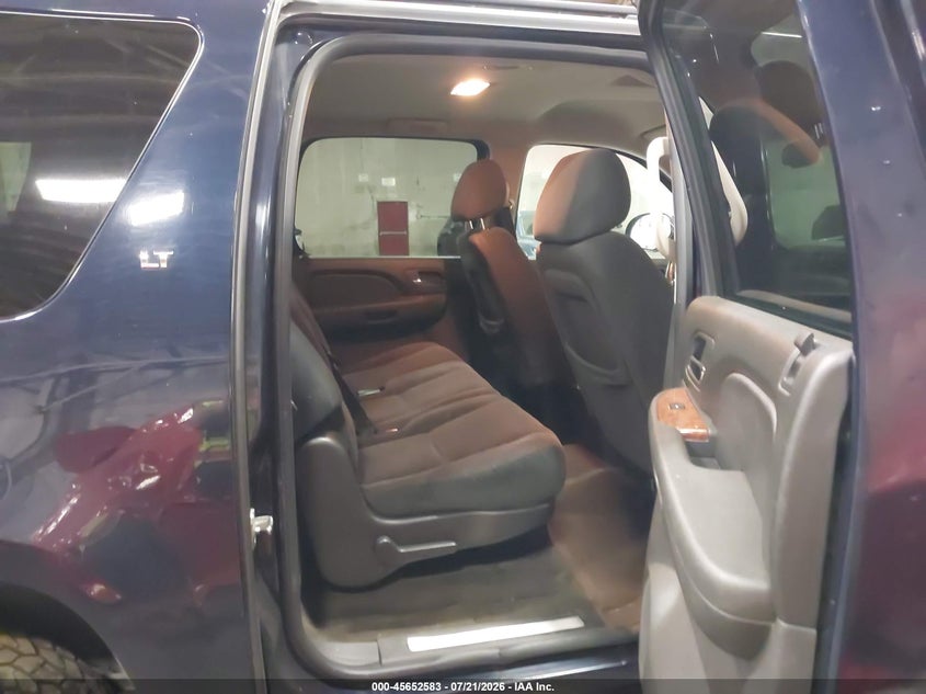 2007 Chevrolet Suburban Lt VIN: 1GNFK16347J241910 Lot: 45652583