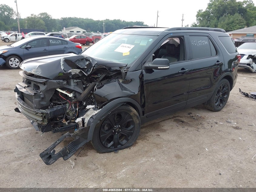 2019 FORD EXPLORER auction photo 2