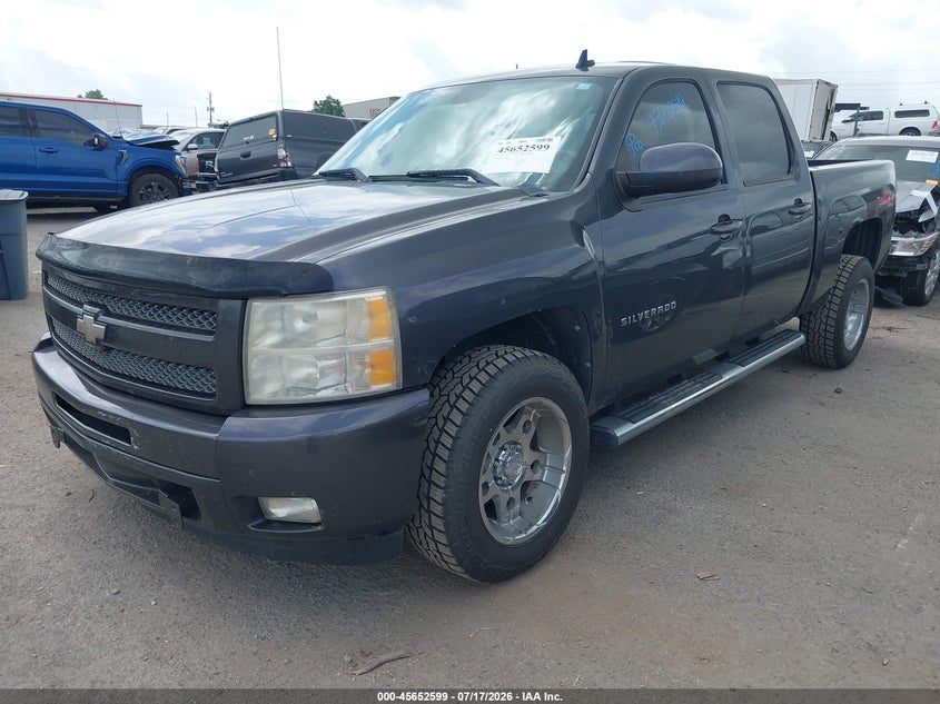 2011 CHEVROLET SILVERADO 1500 auction photo 2