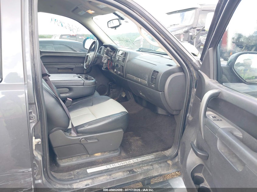 2011 CHEVROLET SILVERADO 1500 auction photo 5