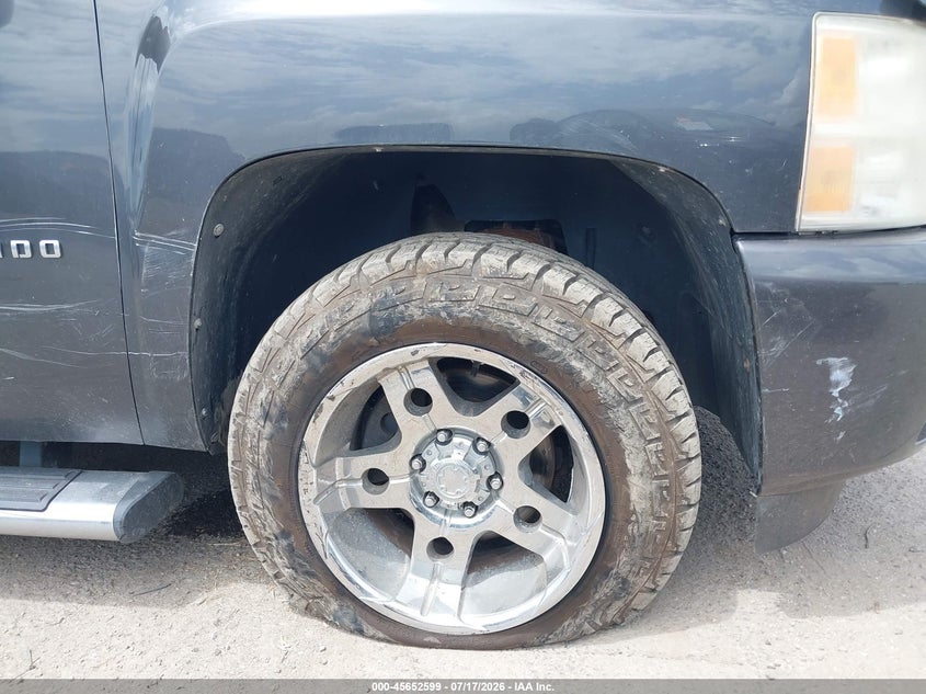 2011 CHEVROLET SILVERADO 1500 auction photo 6