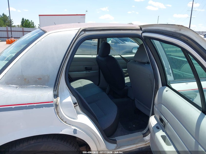 2005 Ford Crown Victoria Police VIN: 2FAHP71W35X165890 Lot: 45652612