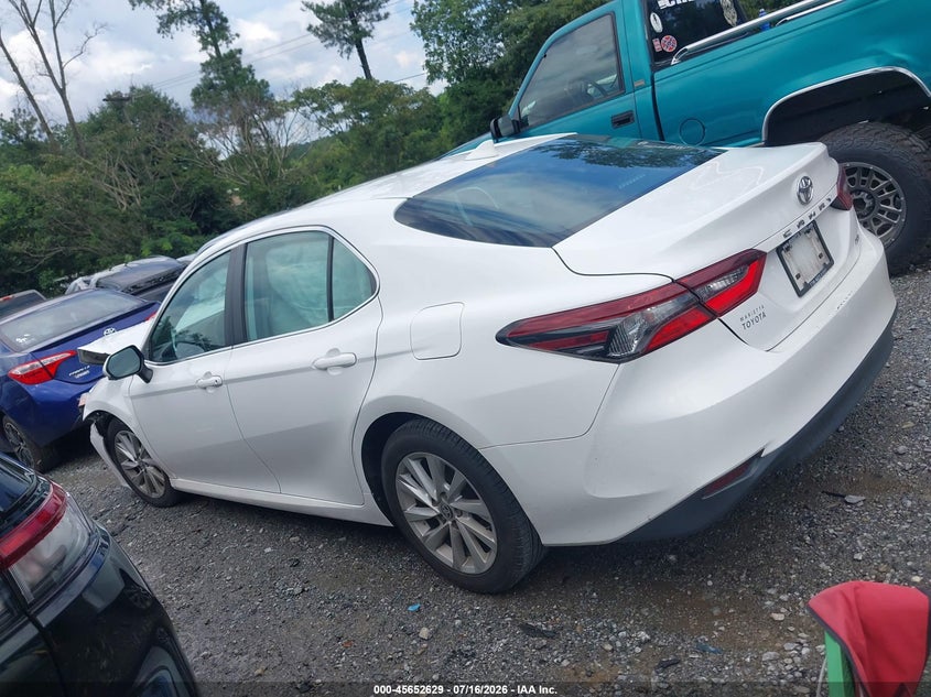TOYOTA CAMRY - zdjęcie 13
