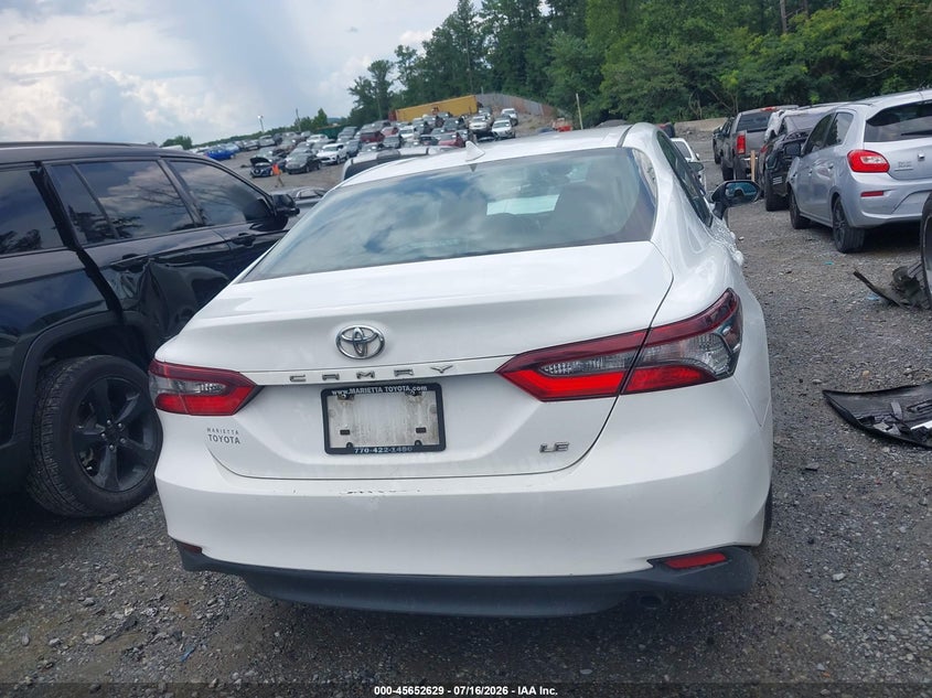 TOYOTA CAMRY - zdjęcie 15