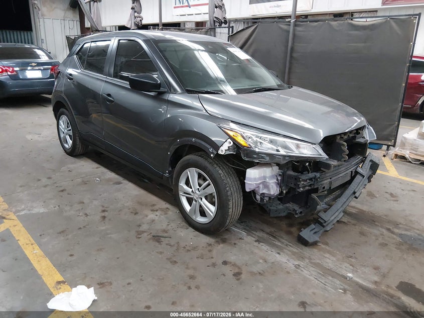 2024 Nissan Kicks S Xtronic CVT