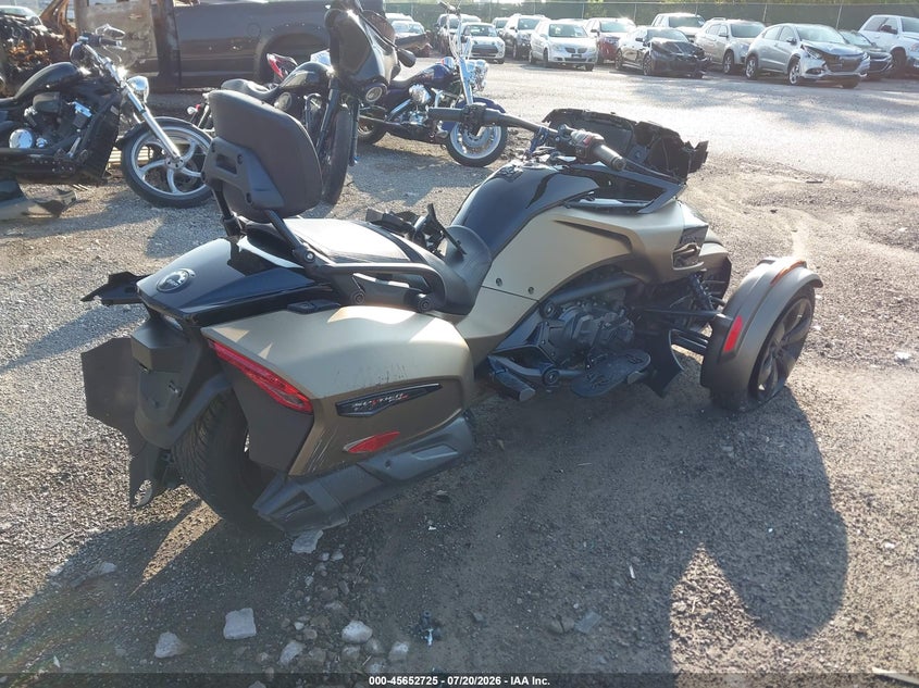 2021 CAN-AM SPYDER ROADSTER auction photo 4