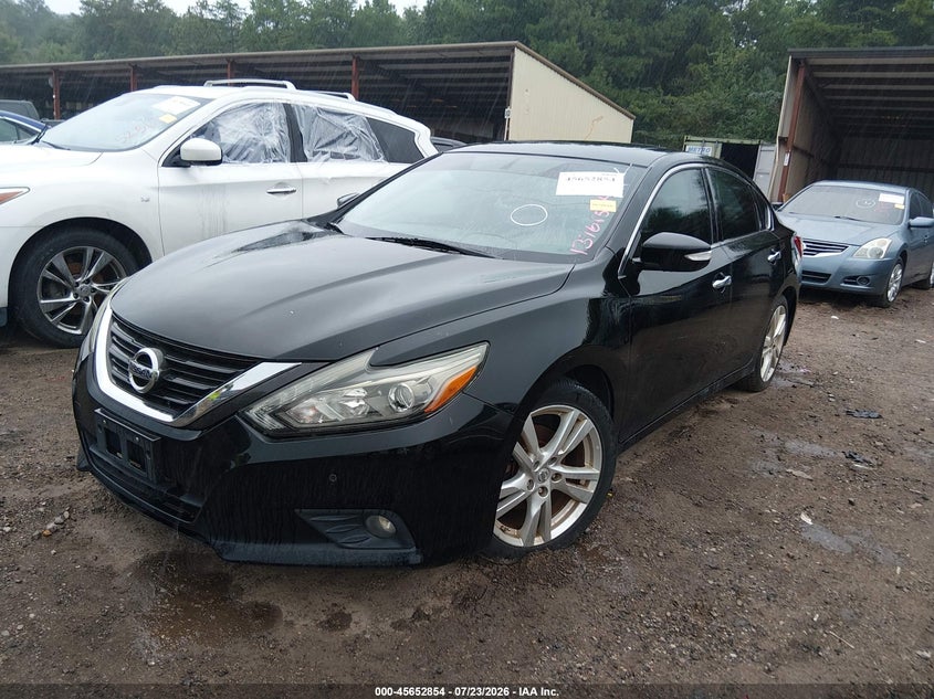 2017 NISSAN ALTIMA auction photo 2