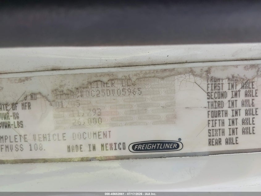 2005 FREIGHTLINER M2 auction photo 8