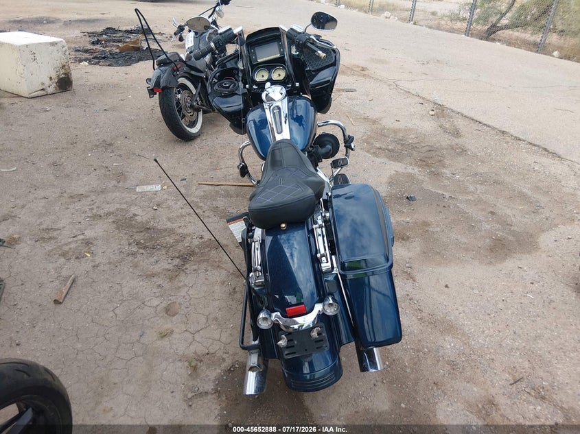 2016 HARLEY-DAVIDSON FLTRXS auction photo 6