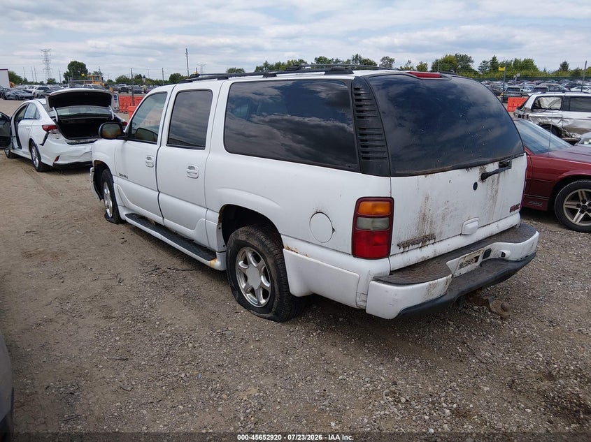 2003 GMC YUKON XL 1500 auction photo 3