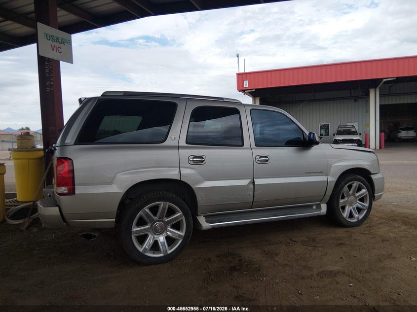 2004 Cadillac Escalade Standard VIN: 1GYEK63N64R294428 Lot: 45652955