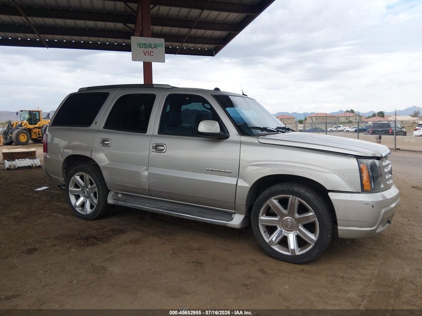 2004 CADILLAC ESCALADE auction photo 6