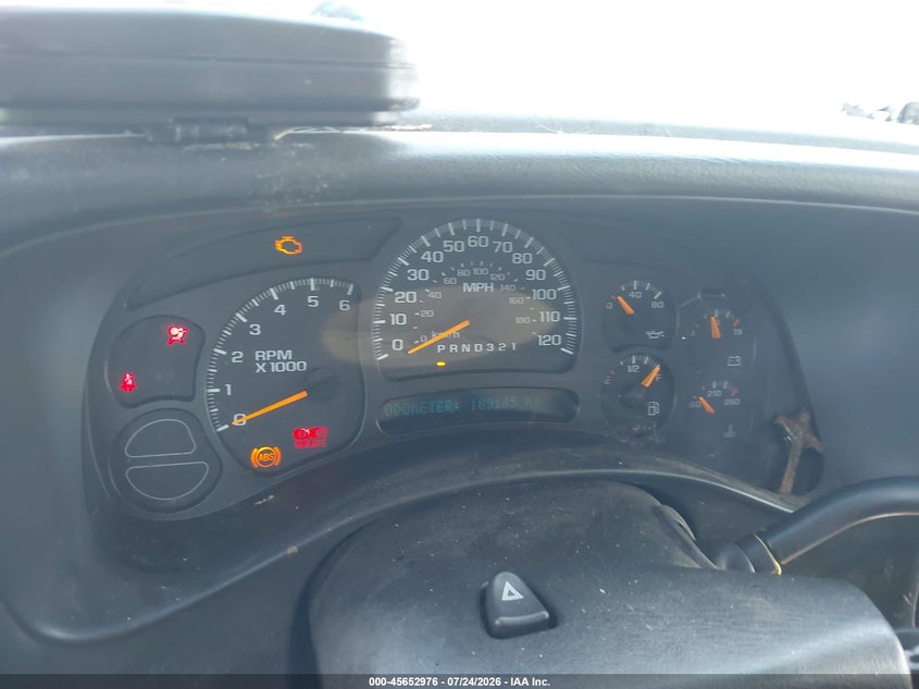 2006 CHEVROLET SILVERADO PICKUP 5.3L V-8 295HP
