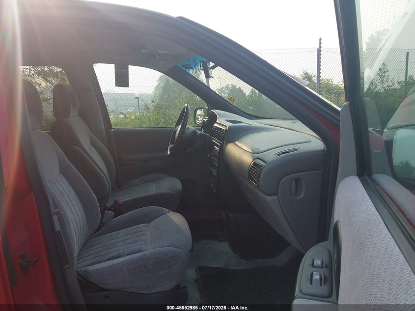 2000 PONTIAC MONTANA auction photo 5