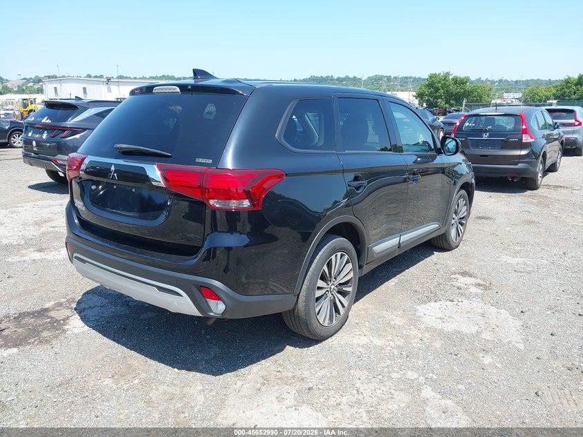 2020 Mitsubishi Outlander Es 2.4 S-Awc VIN: JA4AZ3A33LZ044654 Lot: 45652990