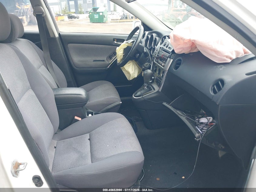 2003 TOYOTA MATRIX auction photo 5