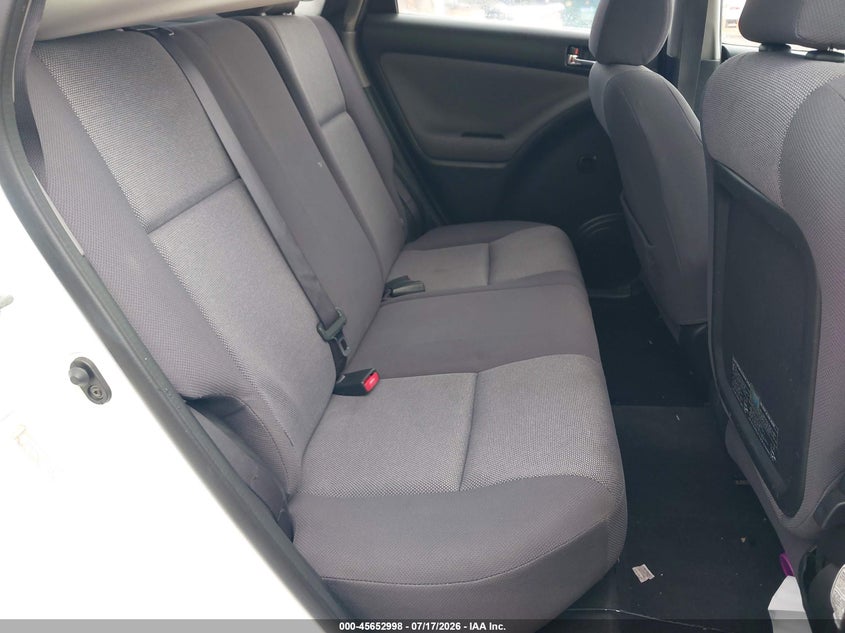 2003 TOYOTA MATRIX auction photo 8