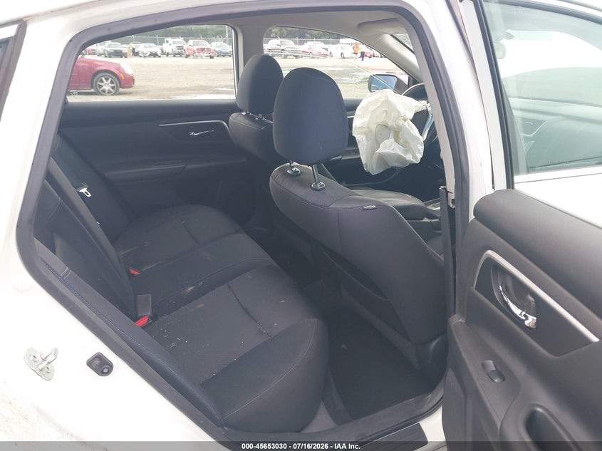 2017 NISSAN ALTIMA auction photo 8