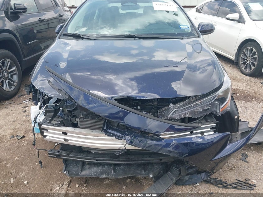 2026 TOYOTA COROLLA auction photo 6