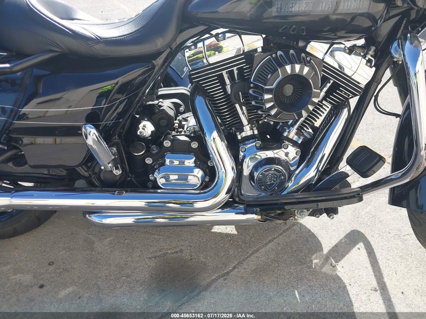 2016 Harley-Davidson Fltrxs Road Glide Special VIN: 1HD1KTM32GB639935 Lot: 45653162
